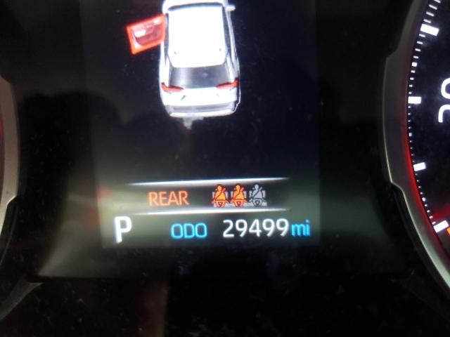 Photo 8 from auction – 2020 TOYOTA RAV4 XLE with VIN JTMP1RFV0LD047903