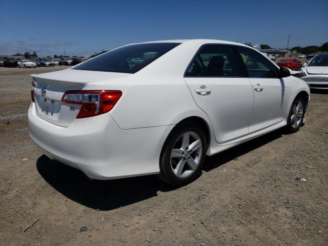 Photo 4 from auction – 2014 TOYOTA CAMRY L with VIN 4T1BF1FK6EU750620