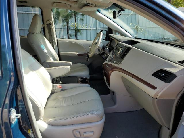 Photo 5 from auction – 2012 TOYOTA SIENNA XLE with VIN 5TDYK3DC2CS274708