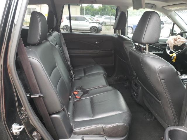 Photo 6 from auction – 2017 HONDA PILOT TOUR with VIN 5FNYF5H98HB016168