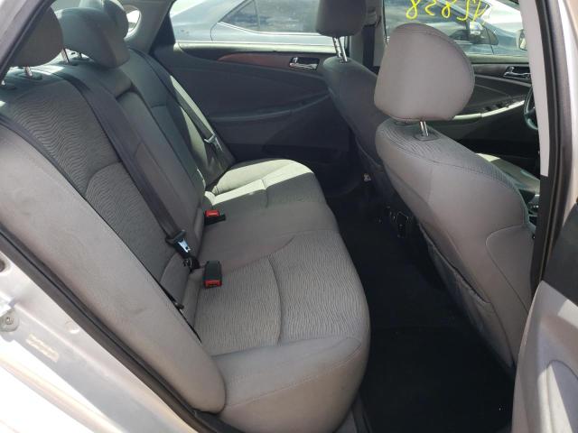 Photo 6 from auction – 2013 HYUNDAI SONATA HYB with VIN KMHEC4A47DA078079