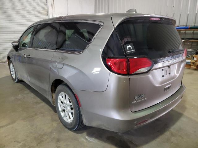Photo 3 from auction – 2017 CHRYSLER PACIFICA T with VIN 2C4RC1DG0HR650721