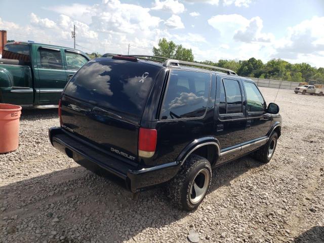 Photo 4 from auction – 1997 CHEVROLET BLAZER with VIN 1GNCS13W1V2133205
