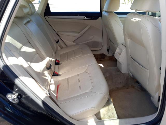 Photo 6 from auction – 2015 VOLKSWAGEN PASSAT S with VIN 1VWAT7A37FC104857