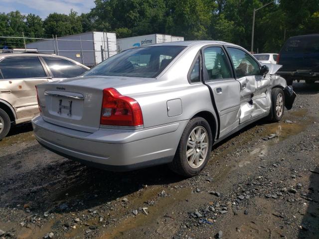 Photo 4 from auction – 2005 VOLVO S80 2.5T with VIN YV1TS592451390427