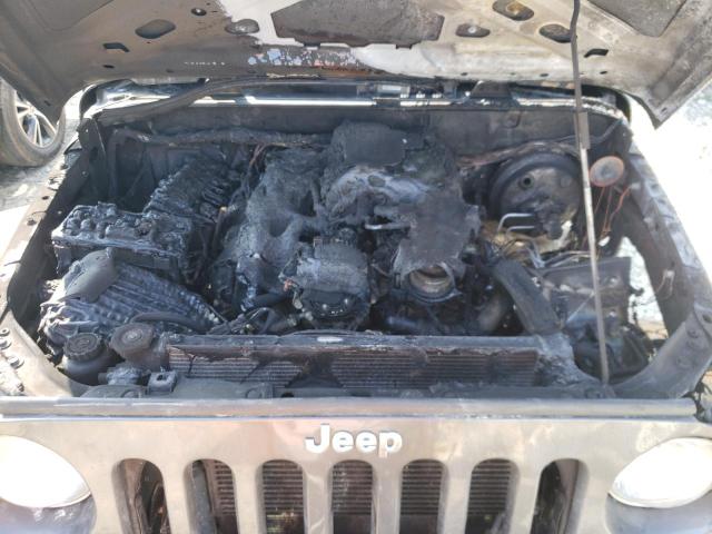 Photo 7 from auction – 2014 JEEP WRANGLER U with VIN 1C4BJWDG8EL250981