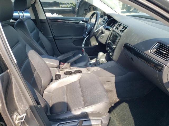 Photo 5 from auction – 2017 VOLKSWAGEN JETTA SEL with VIN 3VWL17AJ5HM370893