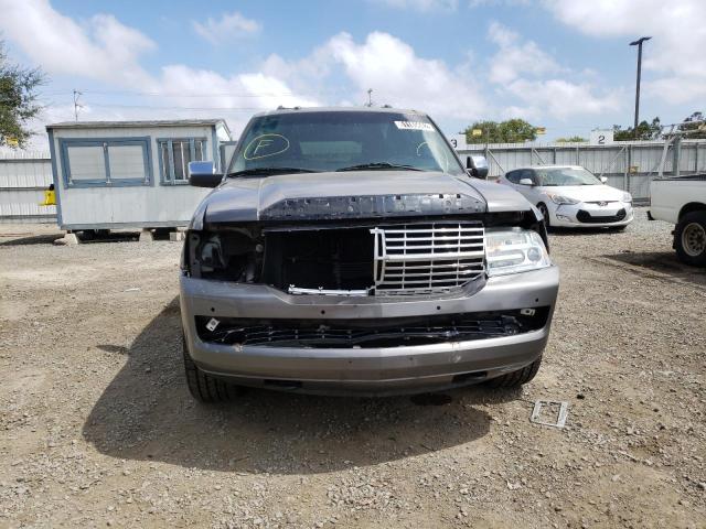 Photo 9 from auction – 2012 LINCOLN NAVIGATOR with VIN 5LMJJ3J54CEL04882