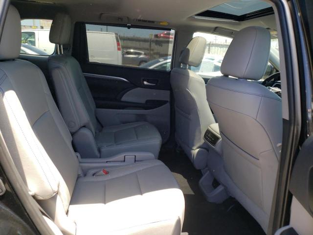 Photo 6 from auction – 2019 TOYOTA HIGHLANDER with VIN 5TDYZRFH9KS348874