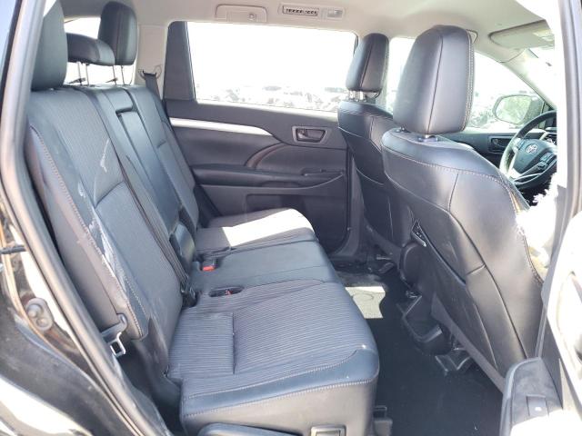 Photo 6 from auction – 2019 TOYOTA HIGHLANDER with VIN 5TDZZRFH9KS334266