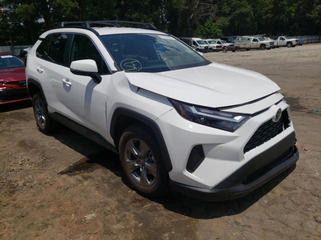 Photo 1 from auction – 2022 TOYOTA RAV4 XLE with VIN 2T3W1RFV6NC185075