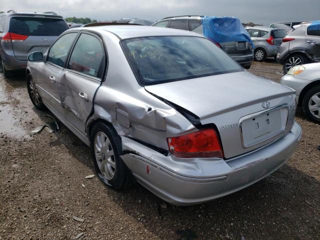 Photo 3 from auction – 2002 HYUNDAI SONATA GLS with VIN KMHWF35HX2A711156