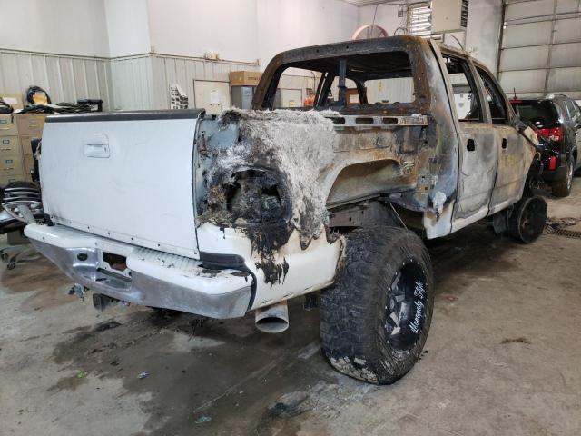 Photo 4 from auction – 2001 FORD F150 SUPER with VIN 1FTRW08L71KA06565