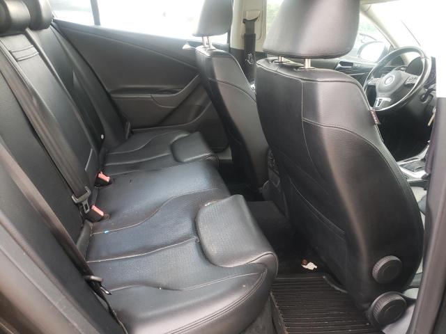 Photo 6 from auction – 2010 VOLKSWAGEN PASSAT with VIN WVWJK7AN8AE079181