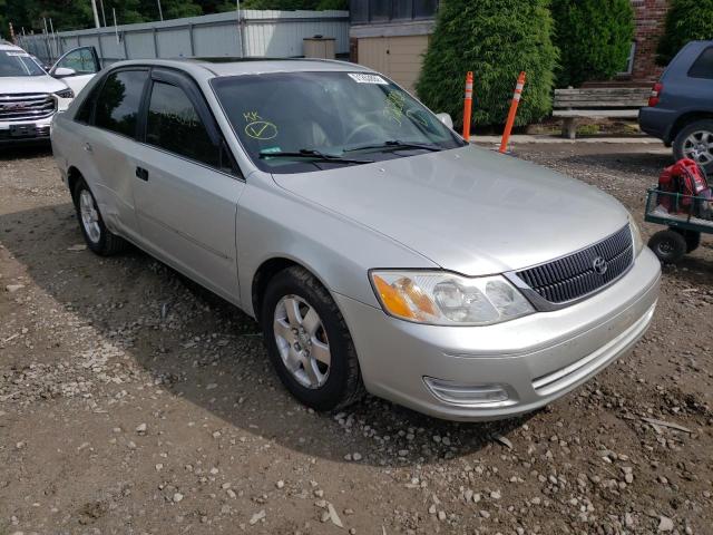 TOYOTA AVALON XL 2000 with VIN 4T1BF28B1YU107468 - Photo from auction