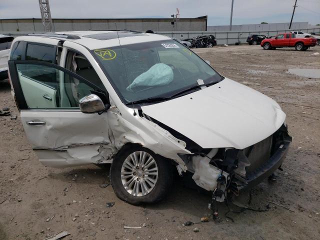 Photo 1 from auction – 2012 CHRYSLER TOWN & COU with VIN 2C4RC1GG4CR401701
