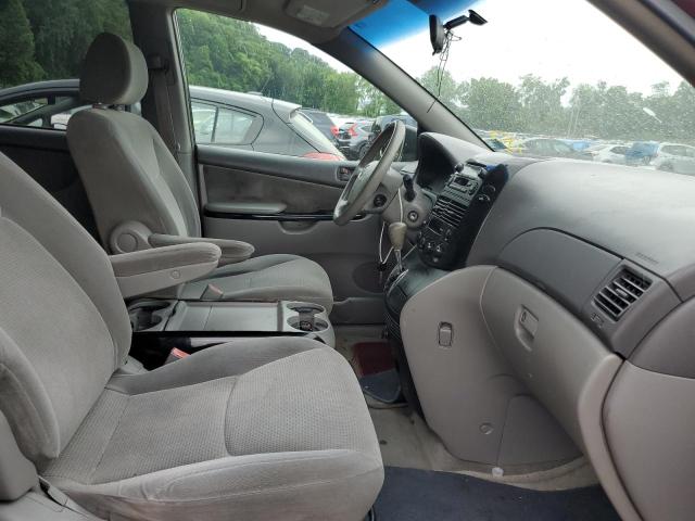 Photo 5 from auction – 2004 TOYOTA SIENNA with VIN 5TDZA23C94S073375