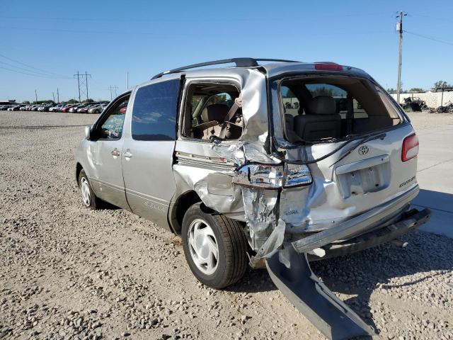 Photo 3 from auction – 2002 TOYOTA SIENNA LE with VIN 4T3ZF13C42U472315