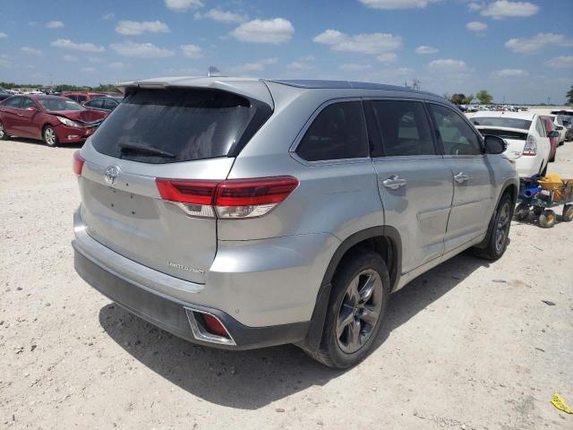 Photo 4 from auction – 2018 TOYOTA HIGHLANDER with VIN 5TDDZRFHXJS909631