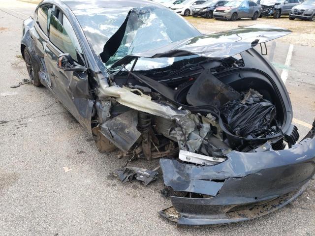 Photo 9 from auction – 2018 TESLA MODEL 3 with VIN 5YJ3E1EB7JF073190