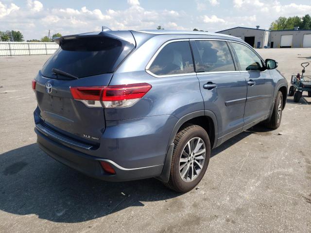 Foto 4 de la subasta – 2017 TOYOTA HIGHLANDER con VIN 5TDJZRFH3HS521377