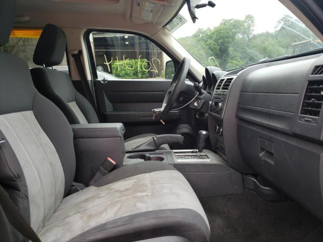 Photo 5 from auction – 2007 DODGE NITRO SXT with VIN 1D8GU28K47W535474