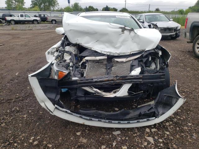 Photo 9 from auction – 2011 HYUNDAI SONATA with VIN 5NPEC4AC3BH074192