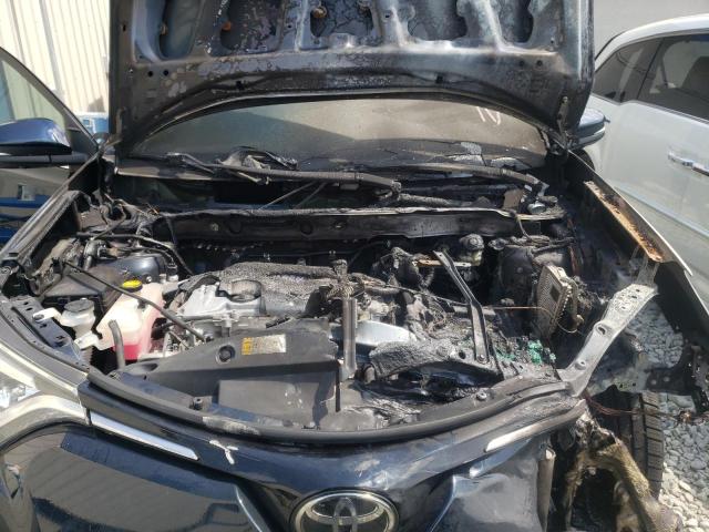 Photo 7 from auction – 2017 TOYOTA RAV4 LIMIT with VIN 2T3DFREV0HW602770