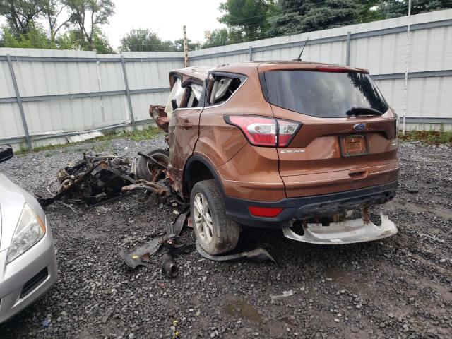 Photo 3 from auction – 2017 FORD ESCAPE SE with VIN 1FMCU9GD8HUD14591