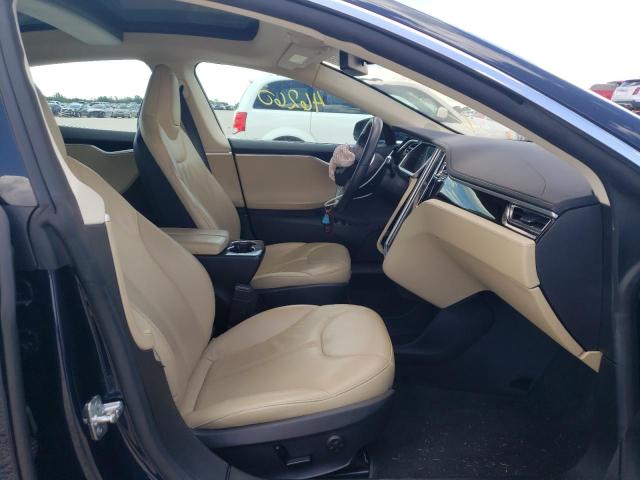 Photo 5 from auction – 2013 TESLA MODEL S with VIN 5YJSA1DN8DFP04410
