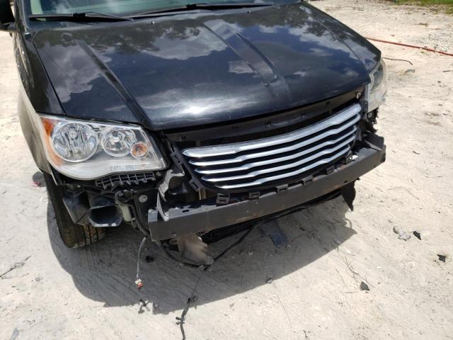 Photo 9 from auction – 2016 CHRYSLER TOWN & COU with VIN 2C4RC1BG0GR126633