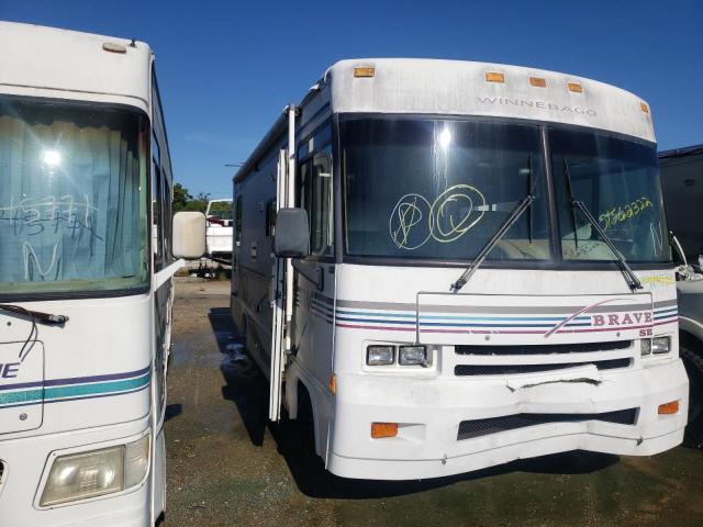 Photo 1 from auction – 2000 WORKHORSE CUSTOM CHASSIS MOTORHOME with VIN 5B4JP37J0Y3317633