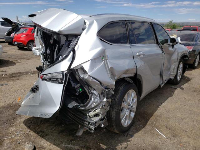 Photo 4 from auction – 2022 TOYOTA HIGHLANDER with VIN 5TDYZRAH6NS115904