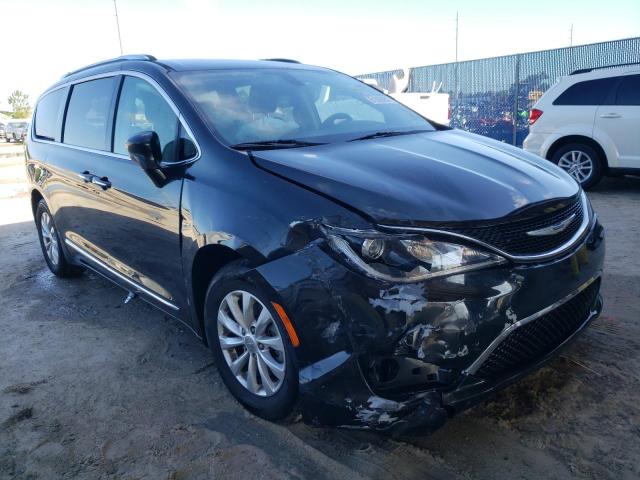 CHRYSLER PACIFICA T 2019 with VIN 2C4RC1BG3KR597085 - Photo from auction