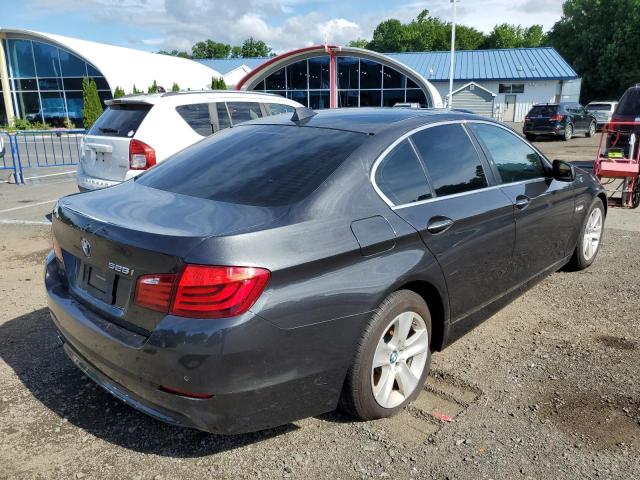 Photo 4 from auction – 2011 BMW 528 I with VIN WBAFR1C50BC743348