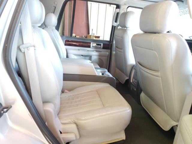 Photo 6 from auction – 2004 LINCOLN NAVIGATOR with VIN 5LMFU28R34LJ32048