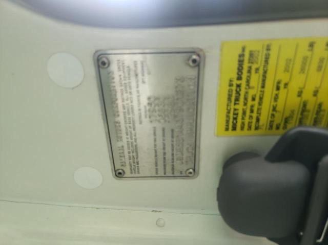 Photo 10 from auction – 2003 GMC 5500 W5504 with VIN J8DE5B14437901273