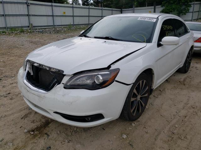 Photo 2 from auction – 2013 CHRYSLER 200 TOURIN with VIN 1C3CCBBB8DN549828