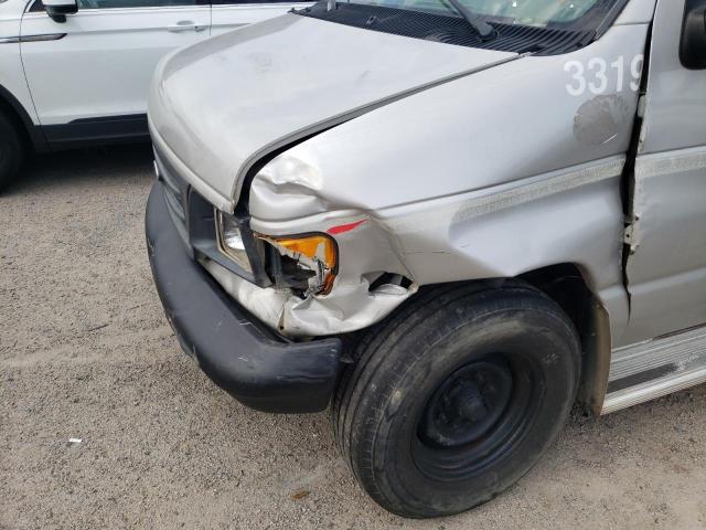 Photo 9 from auction – 2003 FORD ECONOLINE with VIN 1FBSS31L63HB78860