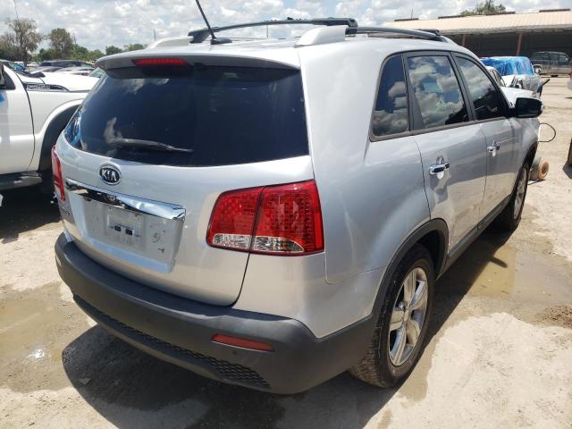 Photo 4 from auction – 2012 KIA SORENTO EX with VIN 5XYKU3A69CG293722