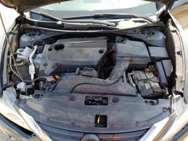 Photo 7 from auction – 2017 NISSAN ALTIMA 2.5 with VIN 1N4AL3AP4HC215910