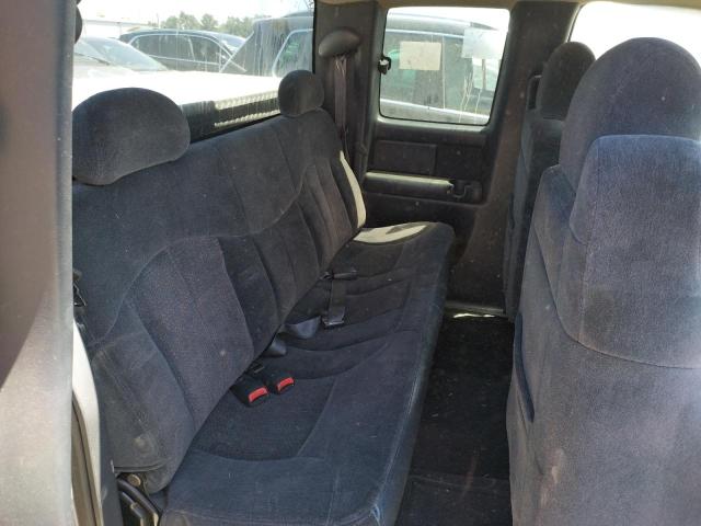 Photo 6 from auction – 2000 CHEVROLET SILVERADO with VIN 2GCEC19T5Y1150007