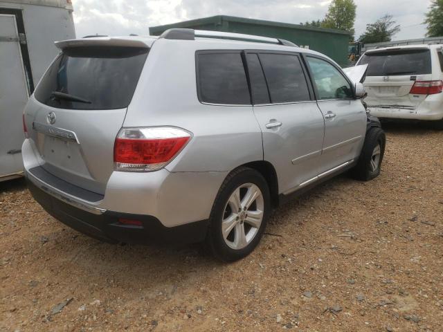 Photo 4 from auction – 2013 TOYOTA HIGHLANDER with VIN 5TDYK3EH2DS132693