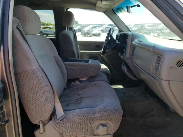 Photo 5 from auction – 1999 CHEVROLET SILVERADO with VIN 2GCEC19T2X1210985
