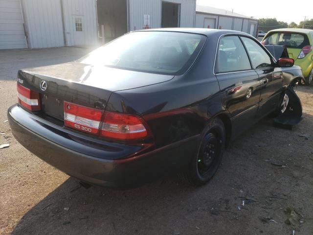 Photo 4 from auction – 2000 LEXUS ES 300 with VIN JT8BF28G9Y5099225