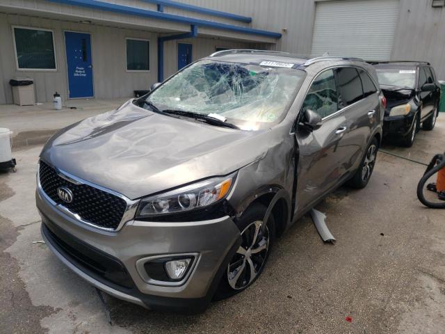 Photo 2 from auction – 2016 KIA SORENTO EX with VIN 5XYPH4A15GG123657