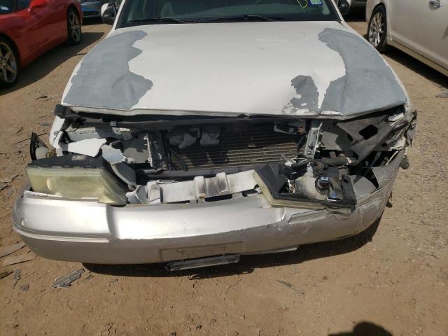 Photo 7 from auction – 2005 MERCURY GRAND MARQ with VIN 2MEFM75W45X613394