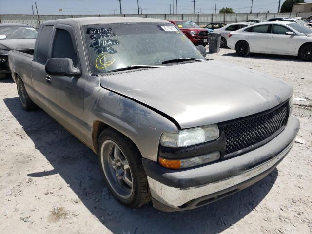 CHEVROLET SILVERADO 1999 with VIN 1GCEC19T7XZ150533 - Photo from auction