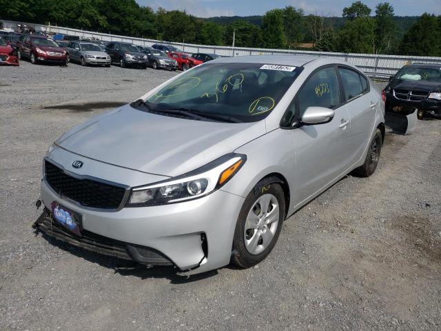 Photo 2 from auction – 2017 KIA FORTE LX with VIN 3KPFK4A73HE034069