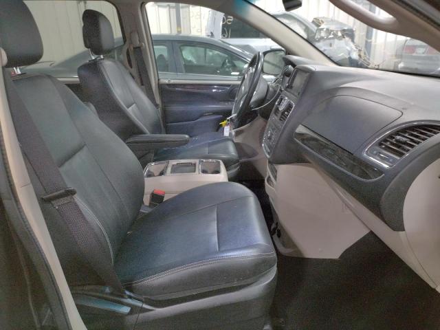 Photo 5 from auction – 2016 CHRYSLER TOWN & COU with VIN 2C4RC1BG3GR205231